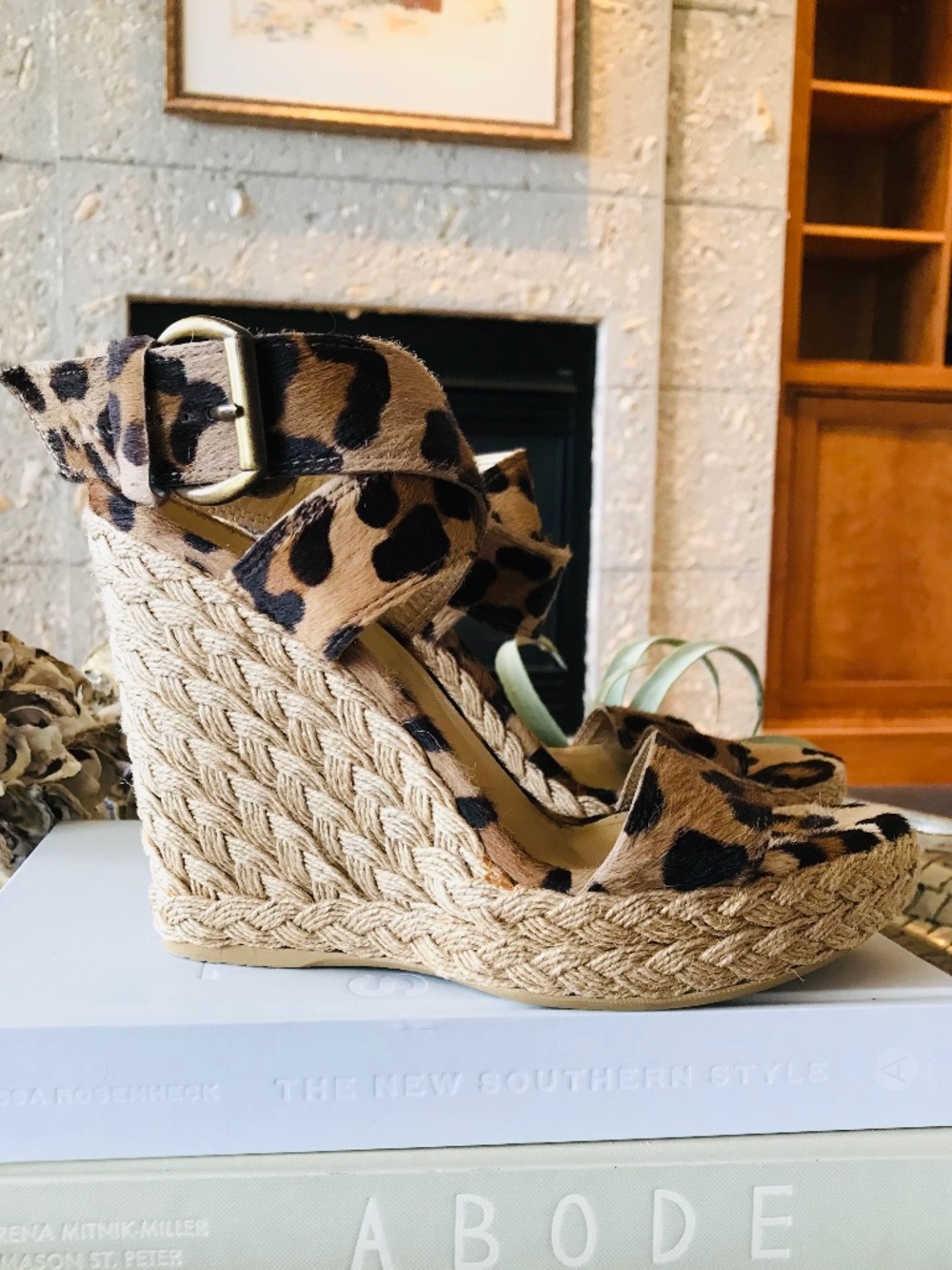 BOHO-CHIC STUART WEITZMAN CALF HAIR LEOPARD ESPADRILLE WEDGE STATEMENT SANDAL - Picture 5 of 14